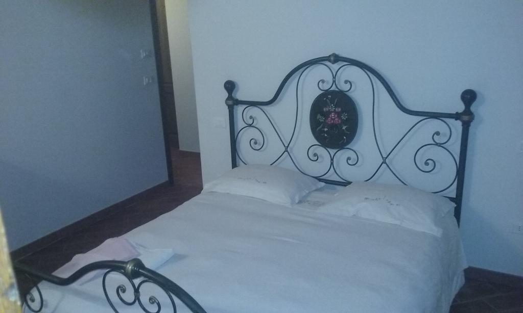 Agriturismo Il Poderetto Licciana Nardi Стая снимка